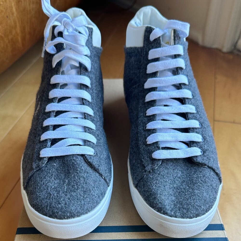 Fred Perry NWB Sneakers Size 42/ 9 US